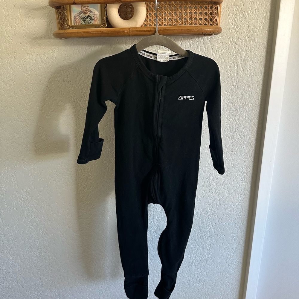 Zippies onesie 12-18m